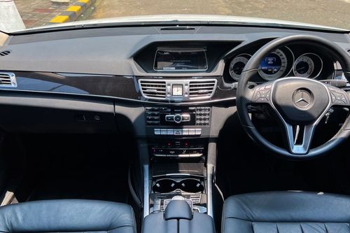 2014 Mercedes Benz E-Class E 250 AT (CKD) bekas