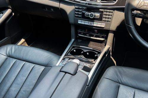 2014 Mercedes Benz E-Class E 250 AT (CKD) bekas