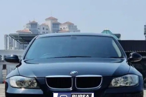 2008 BMW 3 Series Sedan  320i E90 STEPTRONIC bekas