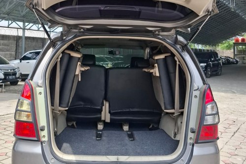 2012 Toyota Innova BENSIN G 2.0 MT tua