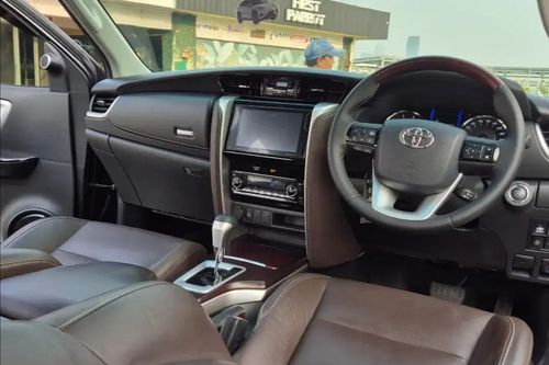 2017 Toyota Fortuner 2.4 VRZ AT bekas
