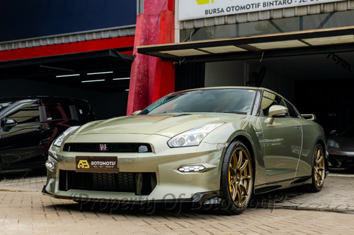 Used 2025 Nissan GTR 3.8_A/T