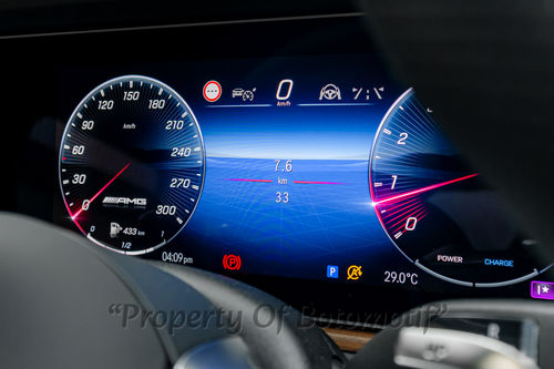 2025 Mercedes Benz G-Class AMG 63 bekas