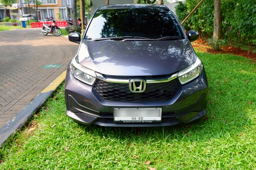 2025 Honda Brio Satya E CVT bekas