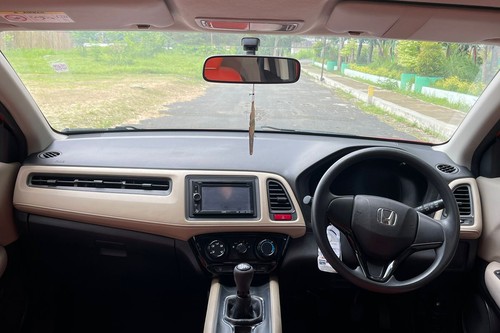 Dijual 2016 Honda HRV 1.5L S MT bekas