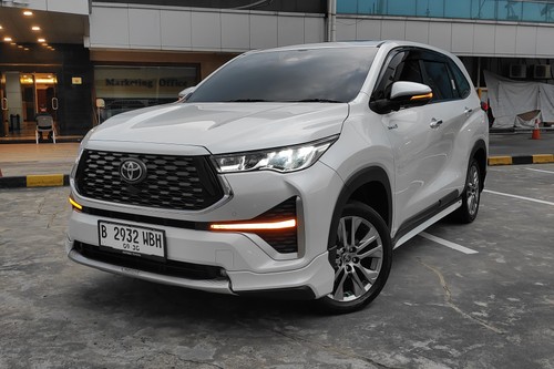 Used 2024 Toyota Kijang Innova Zenix Hybrid EV 2.0L Q HV CVT TSS Modellista