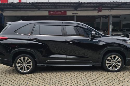 2023 Toyota Kijang Innova Zenix Hybrid EV 2.0L Q HV CVT TSS Modellista tua