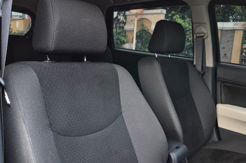 Dijual 2023 Daihatsu Terios R A/T bekas