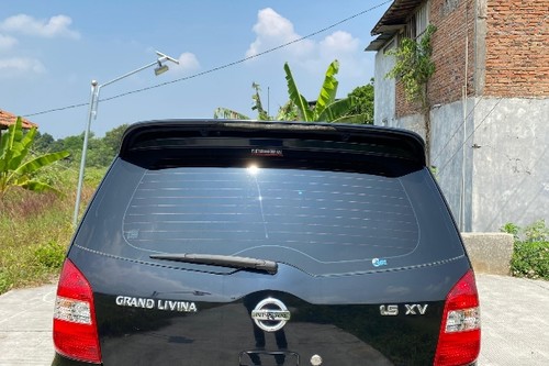 2011 Nissan Grand Livina 1.5 XV MT bekas