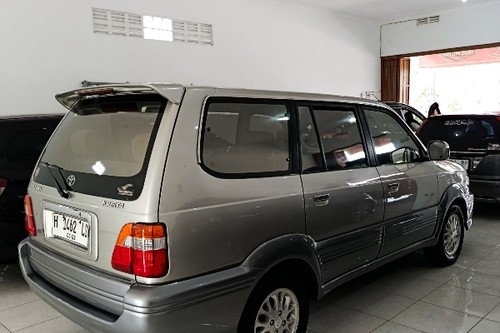 Dijual 2003 Toyota Kijang Innova 2.0L Krista Type bekas