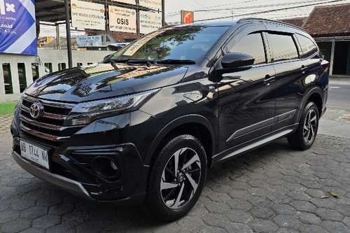 2022 Toyota Rush 1.5 S MT GR Sport tua