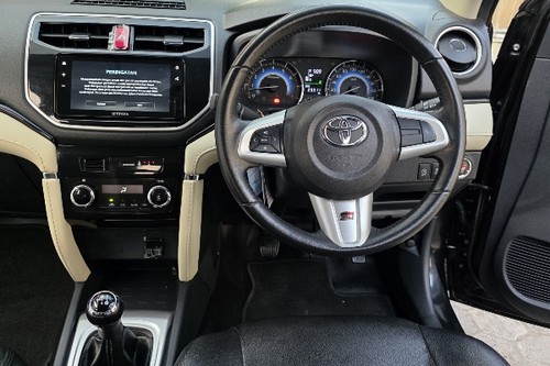 Dijual 2022 Toyota Rush 1.5 S MT GR Sport bekas