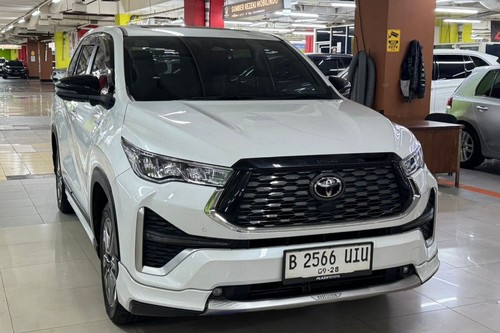 Used 2023 Toyota Kijang Innova Zenix Hybrid EV 2.0L Q HV CVT TSS