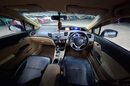 2013 Honda Civic IVTEC 1.8 AT FACELIFT bekas