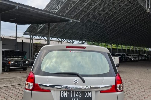 Beli mobil bekas