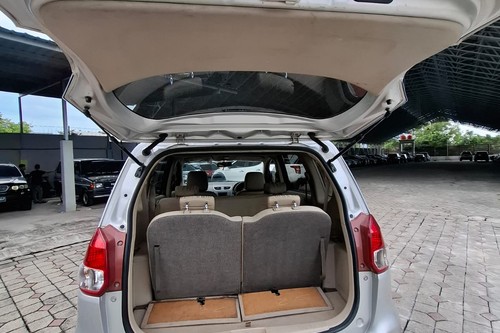 2016 Suzuki Ertiga GL MT tua