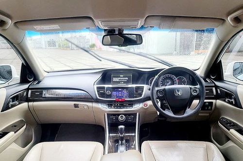 Beli mobil bekas