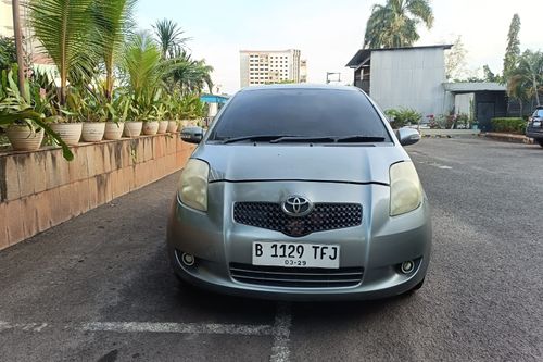 2008 Toyota Yaris  E AT
