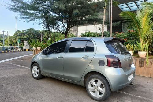 2008 Toyota Yaris E AT tua