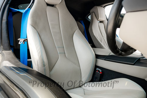 Used 2017 BMW i8 Coupe Hybrid