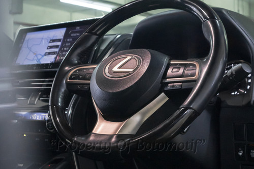 2020 Lexus LM 350 (7-Seater) tua