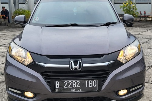 2015 Honda HRV  1.5L E CVT bekas