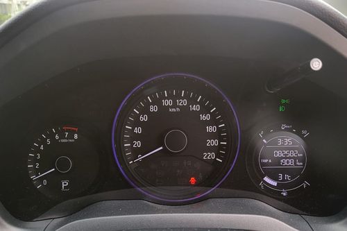 2015 Honda HRV 1.5L E CVT tua