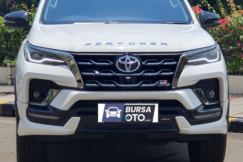 2024 Toyota Fortuner 2.8 VRZ 4x4 AT GR Sport bekas