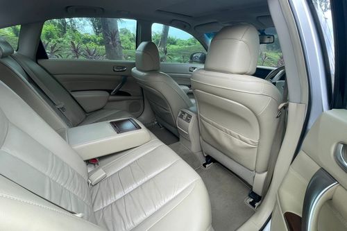 2010 Nissan Teana 2.5 XV tua