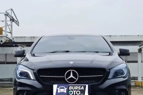2015 Mercedes Benz CLA-Class 200 Urban bekas
