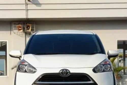 2018 Toyota Sienta V CVT