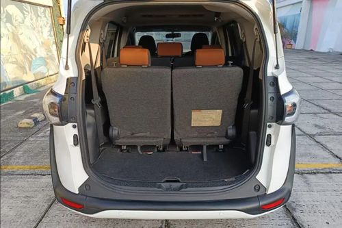 Dijual 2018 Toyota Sienta V CVT bekas