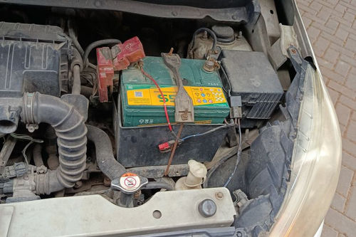 Dijual 2013 Mitsubishi Mirage GLS bekas