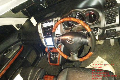2nd Hand 2008 Toyota Harrier 2.4L AT