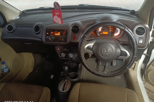 2013 Honda Brio E AT tua