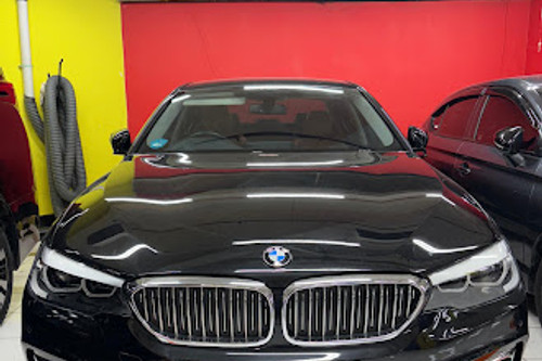Used 2018 BMW 5 Series Sedan  520i Luxury