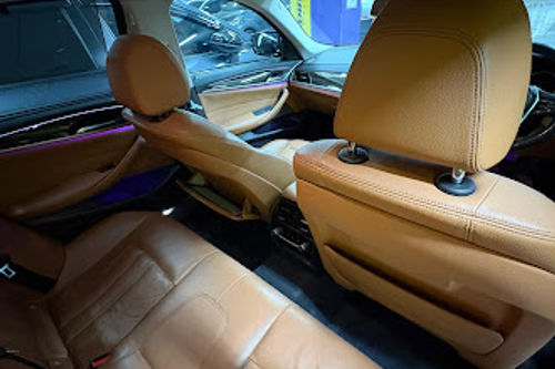 2018 BMW 5 Series Sedan 520i Luxury tua