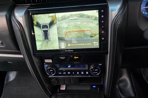 2022 Toyota Fortuner 4x2 2.8 GR Sport AT DSL bekas