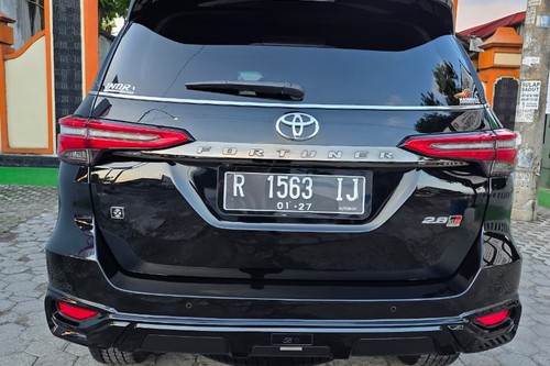 2022 Toyota Fortuner 4x2 2.8 GR Sport AT DSL tua