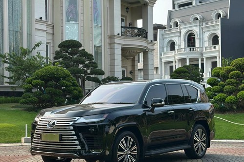2023 Lexus LX 600 bekas