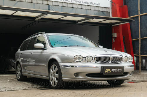 Used 2005 Jaguar X-Type X 2.0L V6 SE AT