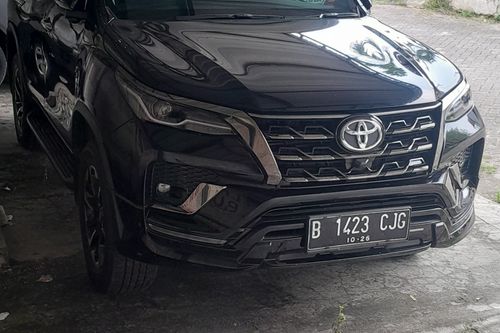Dijual 2021 Toyota Fortuner 2.4 GR Sport AT bekas