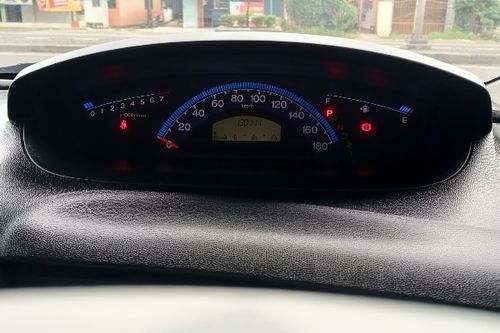 Dijual 2011 Honda Freed S AT bekas