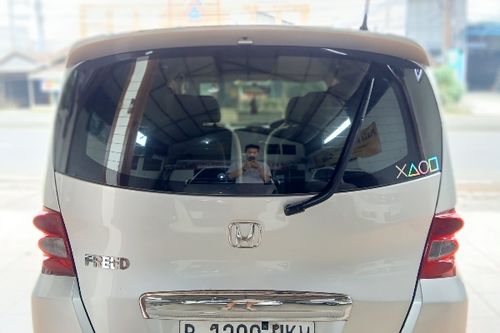 2011 Honda Freed S AT bekas