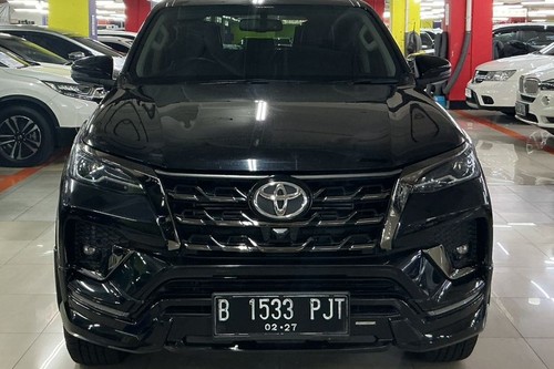 2022 Toyota Fortuner 2.4 GR Sport AT bekas