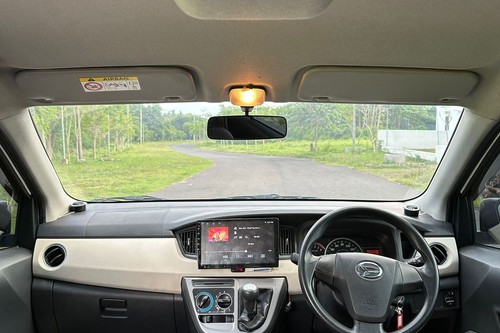 2018 Daihatsu Sigra 1.2 R MT bekas