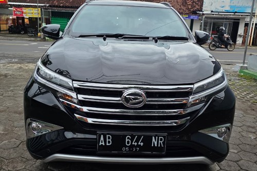 2022 Daihatsu Terios  R 1.5 MT