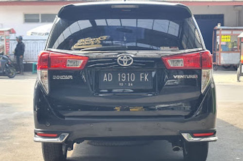 Used 2019 Toyota Innova REBORN BENSIN VENTURER 2.0 AT