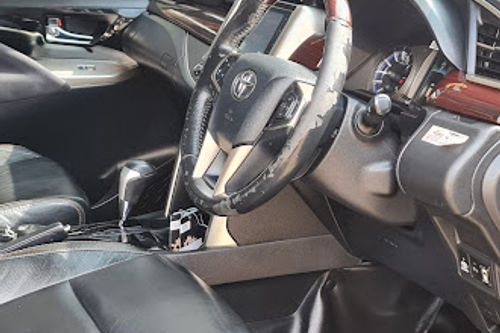 Used 2019 Toyota Innova REBORN BENSIN VENTURER 2.0 AT