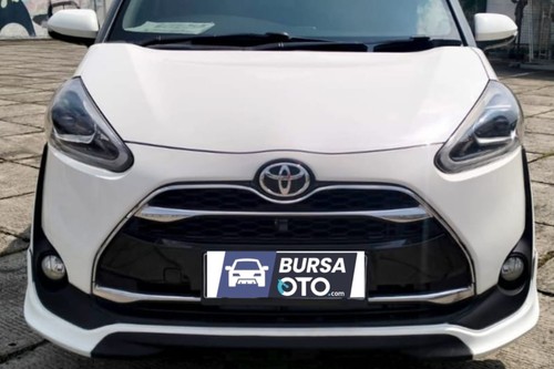 2017 Toyota Sienta Q CVT bekas